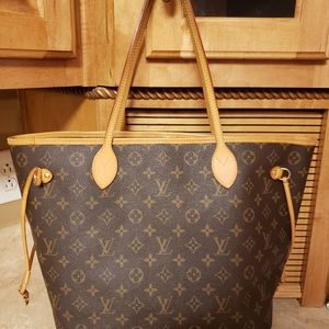 Authentic Louis Vuitton Neverfull MM